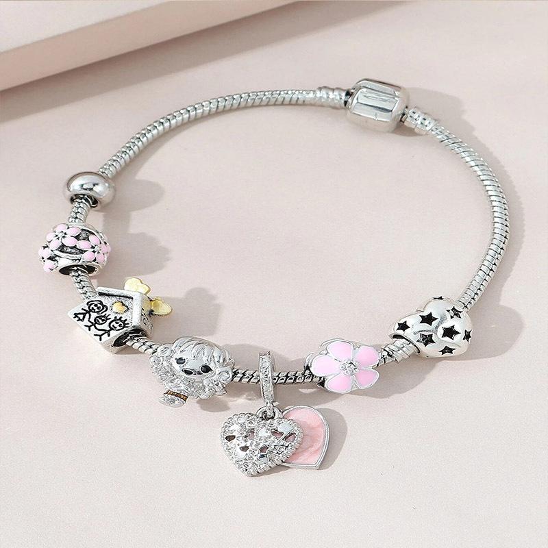 DIY Beaded Bracelet With Cartoon Family Girl Pendant Heart Flower Charm Jewelry
