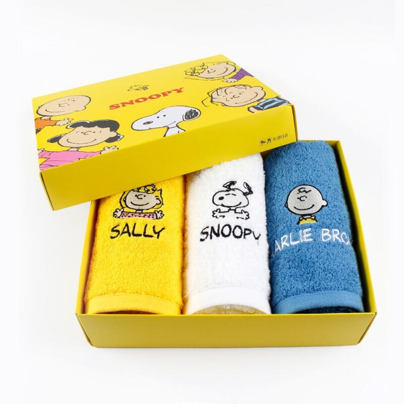 Snoopy Peanuts Hotel Towel Set of 3 [WCC2D39] Gray (Woodstock)