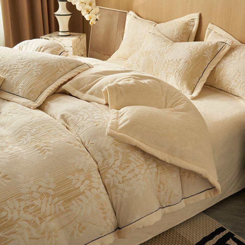 G5Z High Gram Milk Velvet Duvet Cover Set - Single Piece, Autumn/Winter, Thick & Warm with Pillow Covers.