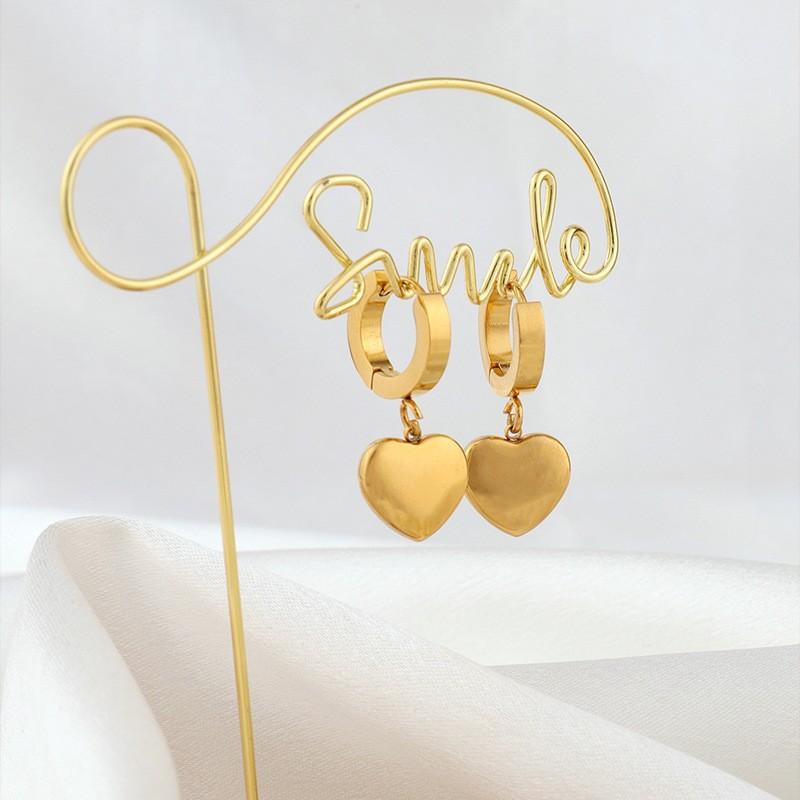 Titanium Steel Earrings - Luxury Earrings for Women, Fashionable and Niche Design, Heart-shaped Fringed Earrings As Jewelry.