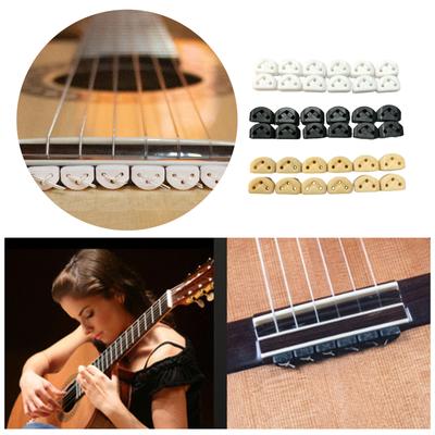 12Pz Legacci per Corde di Chitarra in Plastica Perline per Ponticello 3 Fori Perline per Ponticello Corde di Chitarra Fermacorde per Chitarre Classiche
