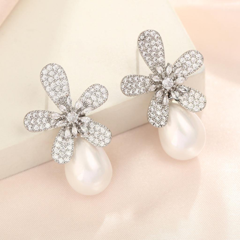 Geometric Pearl Drop Earrings With Cubic Zirconia For Elegant Women