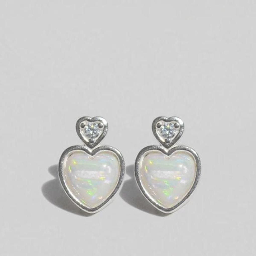 Women's Daily Accessory Sari Heart Cubic Opal Earrings