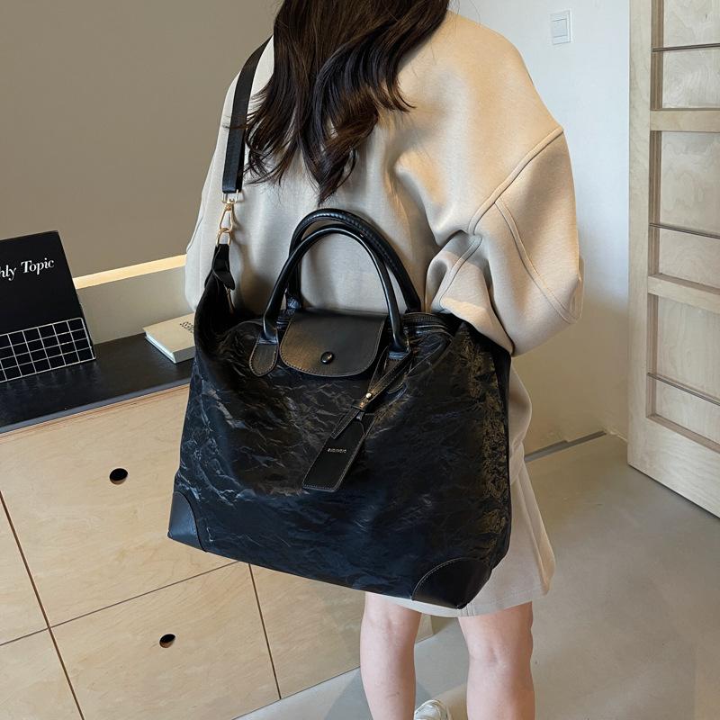 Fashion Travel Bag Large Capacity Korean Version Fitness Bag Women's Short Business Trip Portable Boarding Bag Travel Storage Duffel Bag