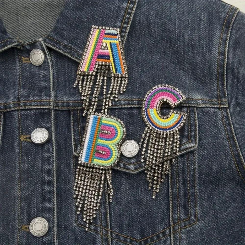 Embroidery Rhinestone Tassel  Brooch A-Z Letter Banquet Clothes Pin  Decoration