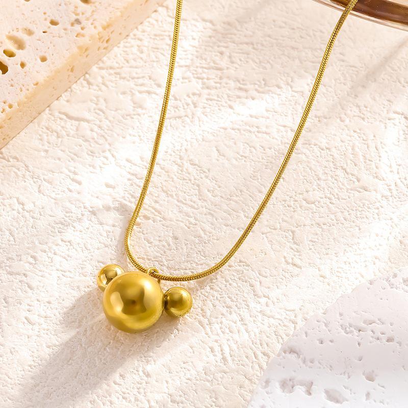 Women's Fashionable Titanium Steel Necklace - Simple Jewelry with Personality