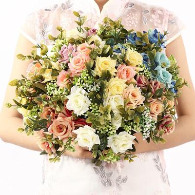 1 Bouquet Roses Frisées en Soie Fleurs de Rose Artificielles Décor Vintage Bouquet Floral Table Décoration Maison Mariage Fleurs Artificielles Artisanat Décoration de Fête