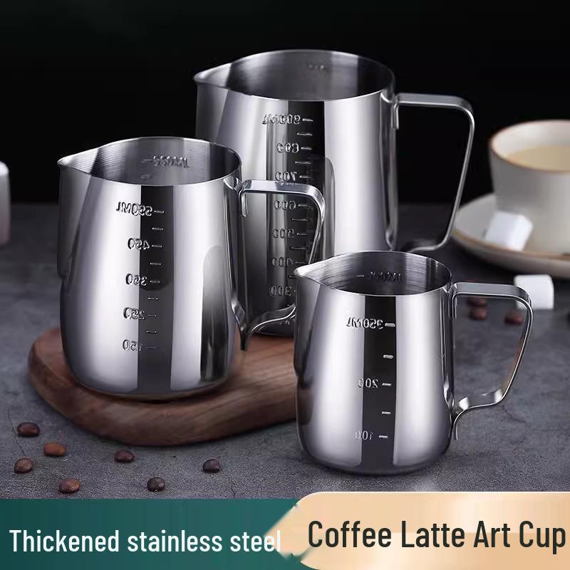 304 Stainless Steel Milk Frothing Pitcher with Scale, Pointed Spout, Ideal for Latte Art and Coffee.