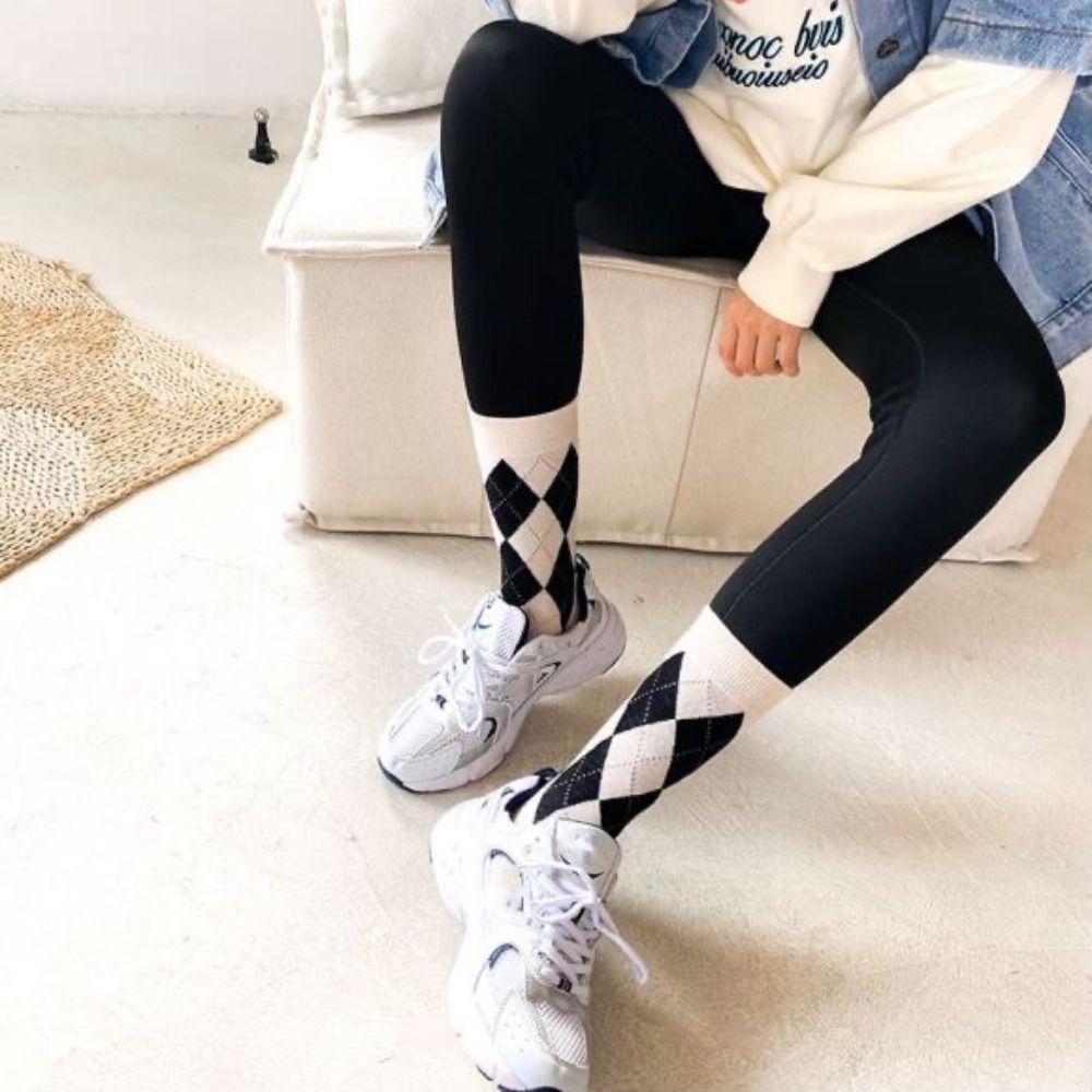 Knitting Plaid Socks College Style Middle Tube Socks Novelty Calf Socks  Outdoor