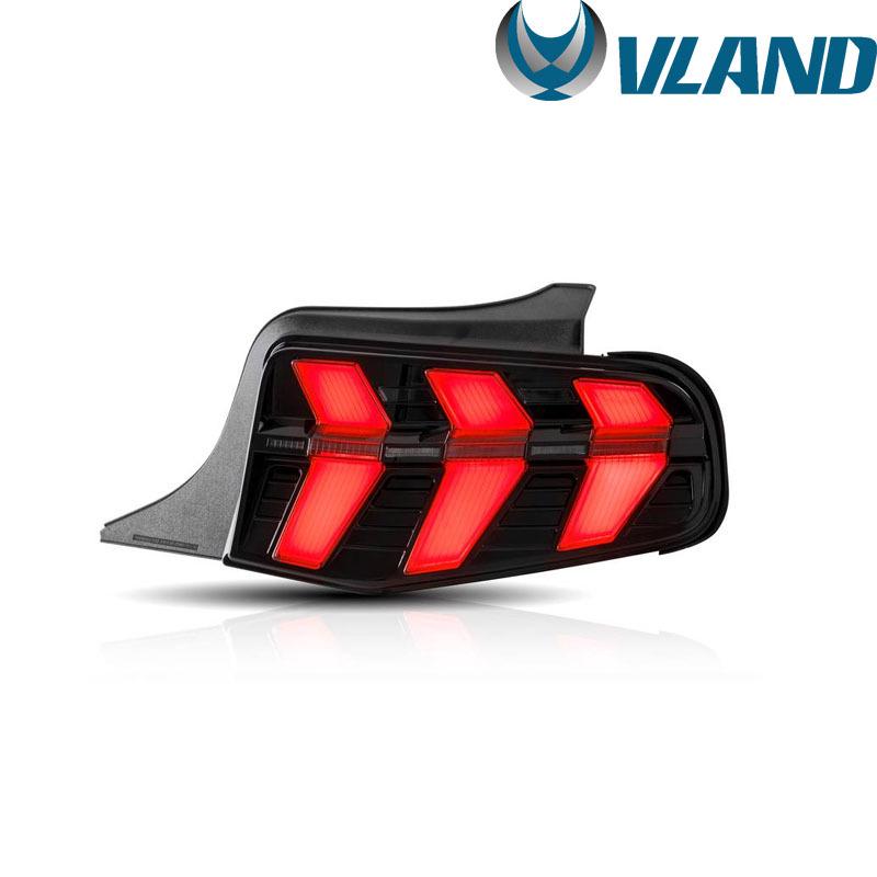 

2010-2012 Ford Mustang US Светодиодная задняя фара в сборе с последовательным указателем поворота и дневным ходовым огнем чёрный