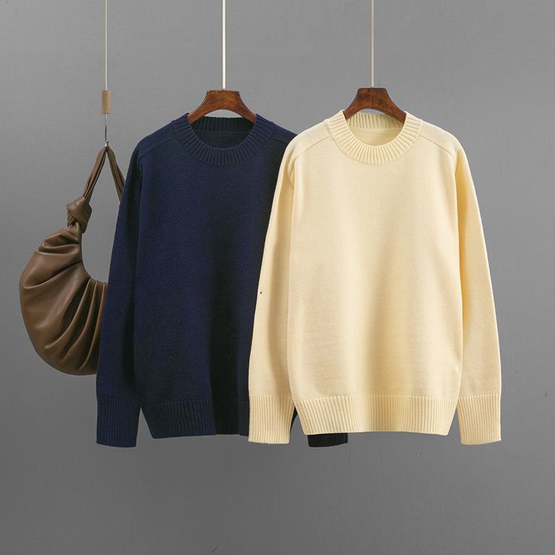 Qooth Basic Casual Sweater Women Oversize Solid Color Round Neck Knit Top QT2790