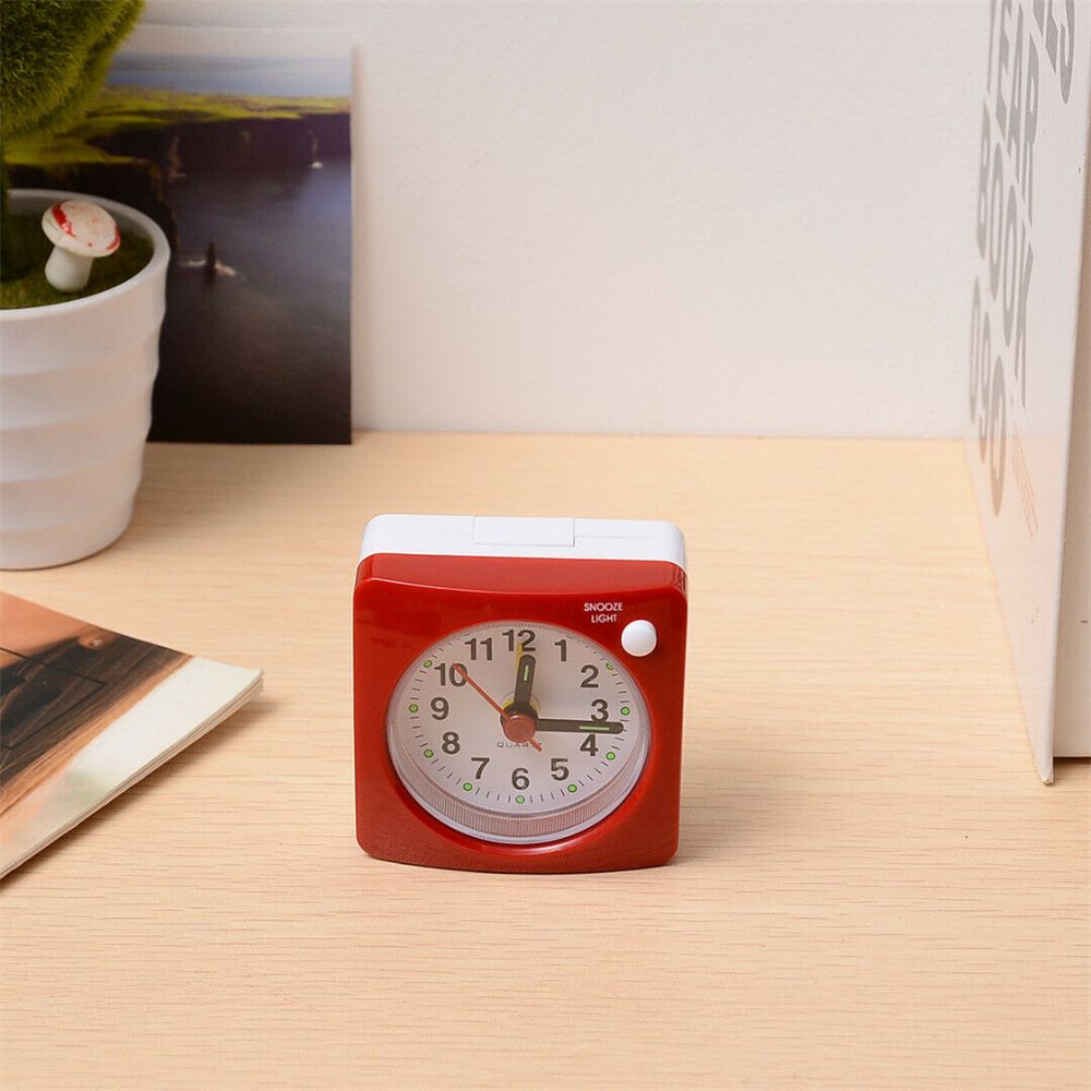 High Quality Battery Operated No Tick Number Clock Alarm Clock Bedside Clocks Home Decor