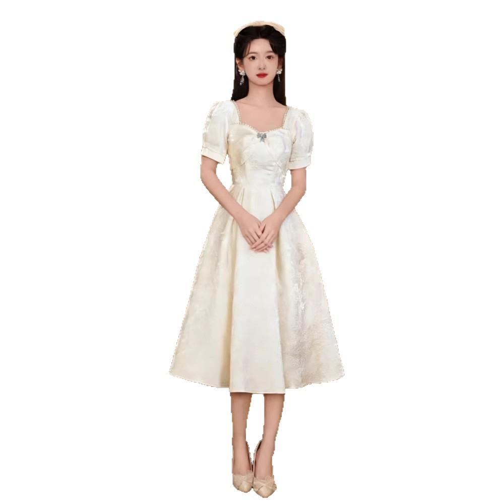 Champagne Square Collar Evening Dress High-end Light Luxury High-end Sense Art Examination Annual Meeting Adult Ceremony Banquet Bubble Sleeve Dress
