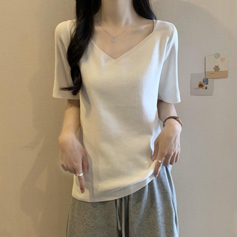 

Plus Size Women s Casual Solid Color Slimming Short-Sleeve Loose T-Shirt for Summer 4XL