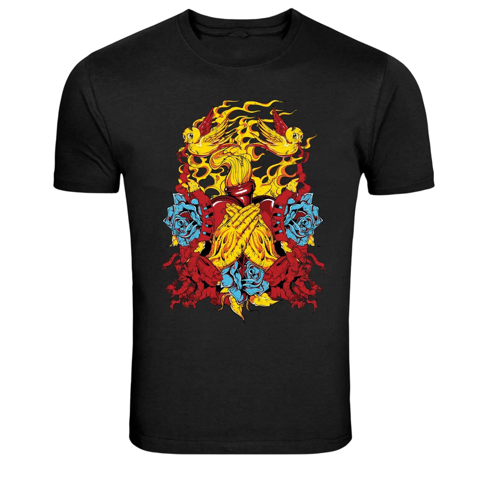 

Sacred Heart Hands Flame Vintage Tattoo Graphic T-Shirt S