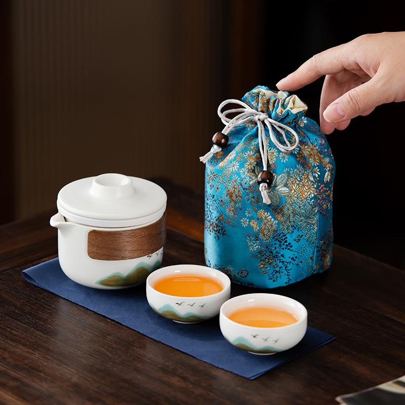 Retro Zen Black Pottery Green Mountains Flying Birds Outdoor Travel Ceramic Express Cup Merchandise Souvenir Camping Portable Tea Set