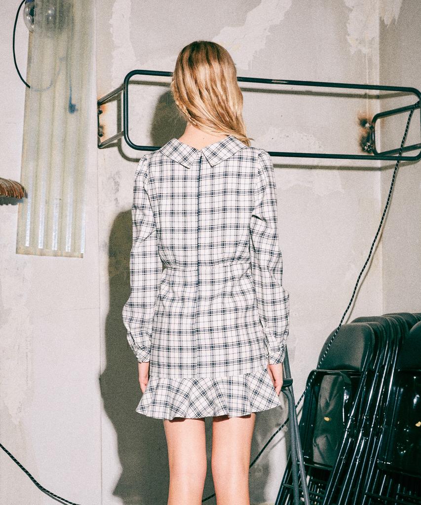 Near And Dear Check Ruffle Dress_Ivory