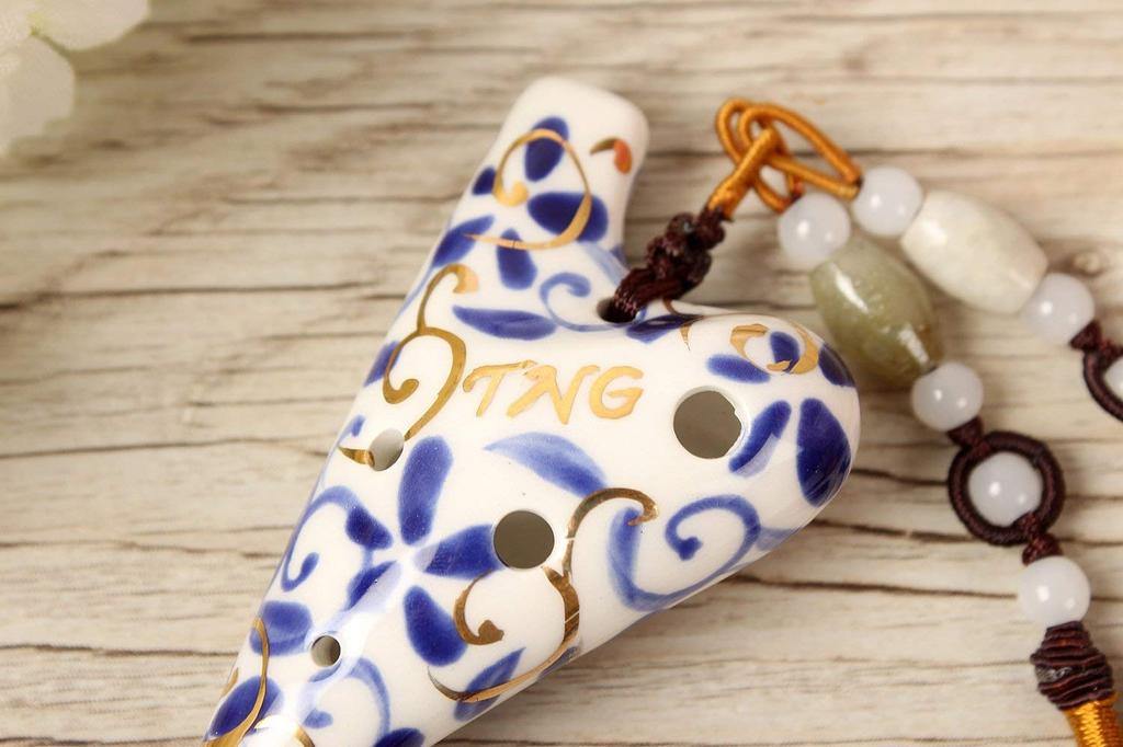 TNG Mini Ocarina 6 Holes Gun Luxury Necklace Single F Key Ocarina Wind Instrument Blue Flower Porcelain [Pendant / / Type]