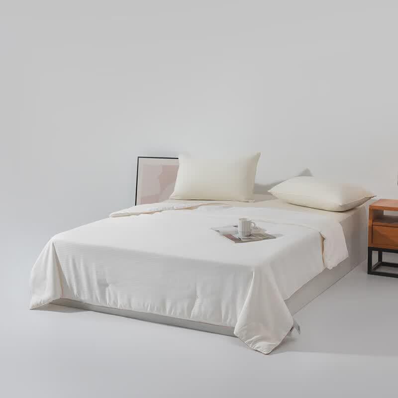 Muji Satin Jacquard Mulberry Silk Winter Quilt