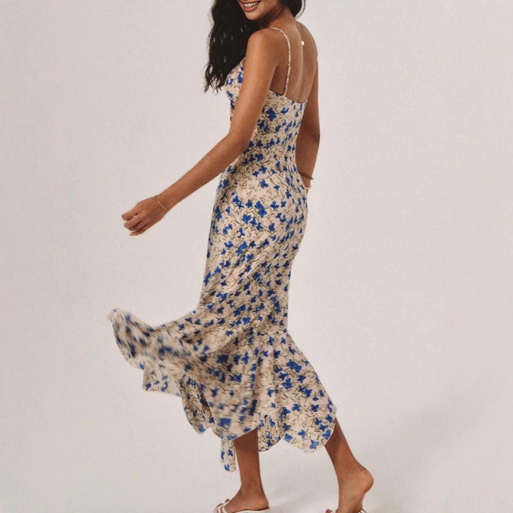 Europe and the United States Popular Internet Celebrity French Holiday Style Pure Desire Waist Slim Suspender Floral Fishtail Dress