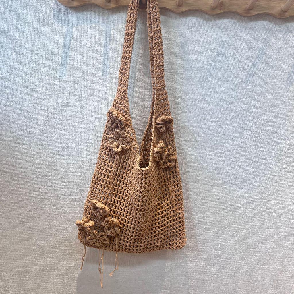 Mori Style Crochet Flower One-Shoulder Bag: Relaxed, Large-Capacity Beach Vacation Tote
