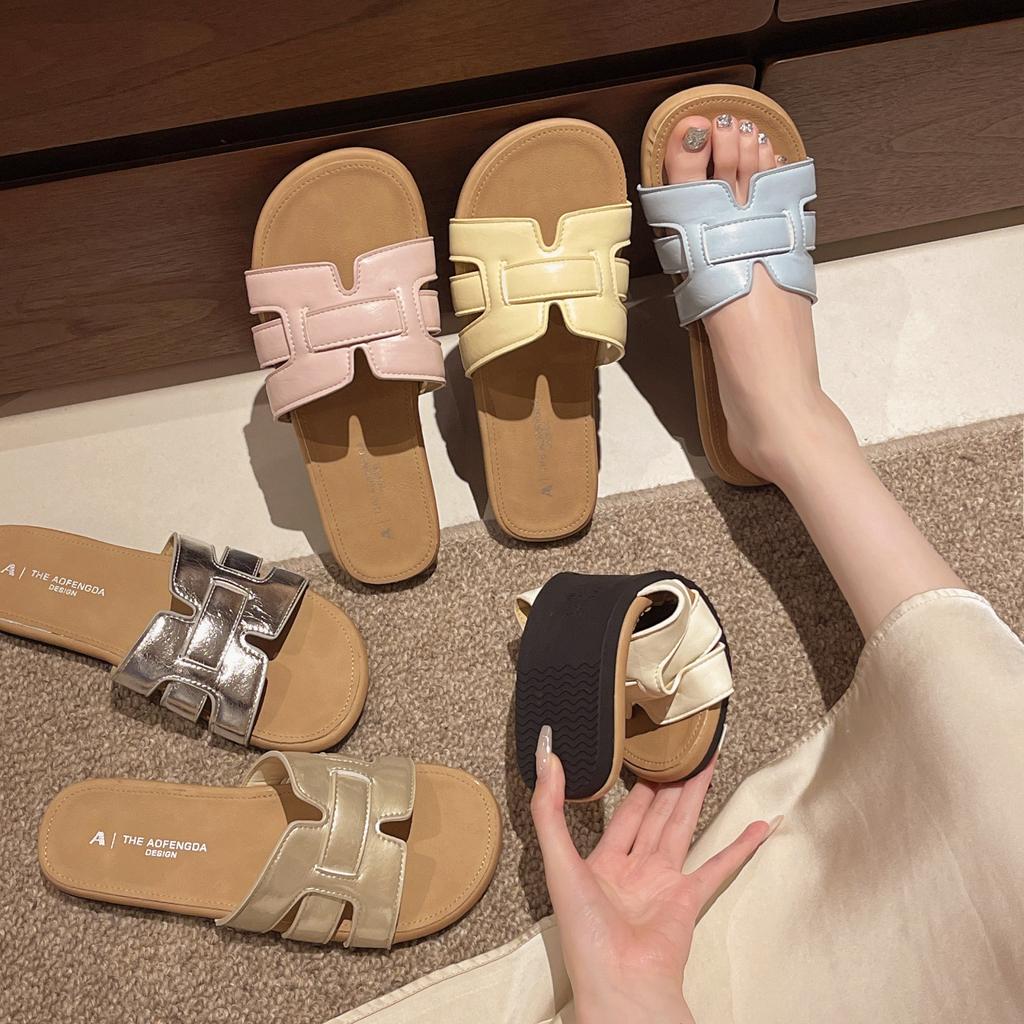 Fashion Fairy Style Skirt Non-slip One-word Slippers Female Summer Wear 2025 New Versatile Flat-bottomed Cool Slippers Tide
