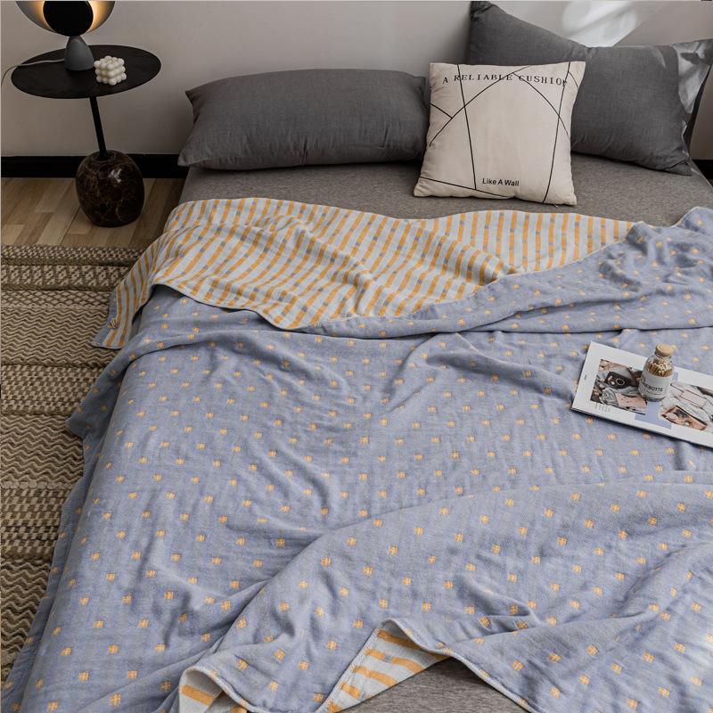 The New Cotton Four-layer Gauze Towel Quilt Is Covered with A Nap Air Conditioning Blanket and A Summer Cool Quilt and A Casual Blanket All Cotton