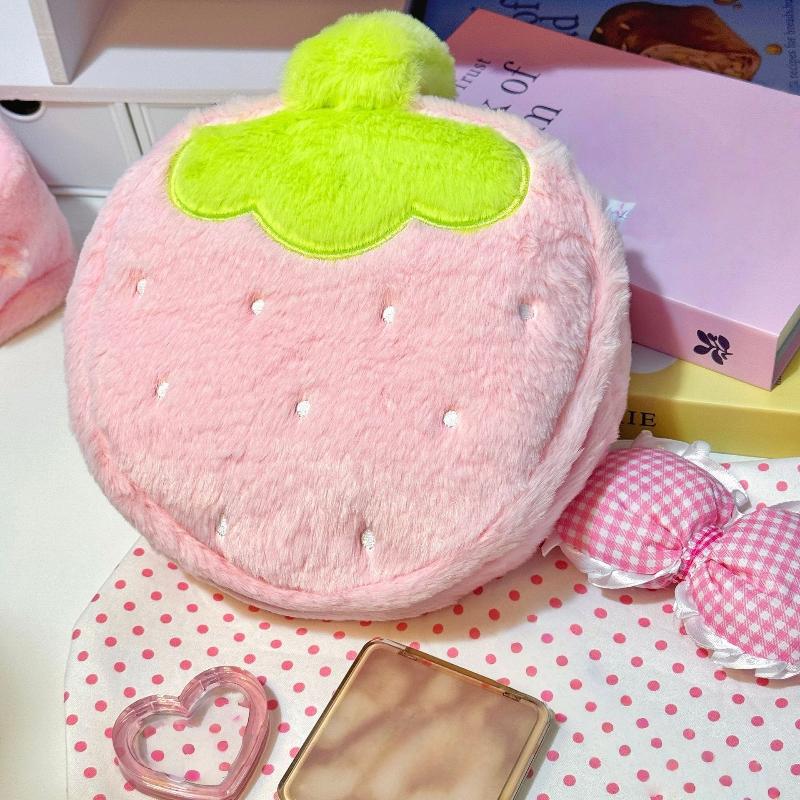 1 Pc Large Capacity Travel Toiletry Organizer Kawaii Strawberry Plush Makeup Bag Cute Cosmetic Pouch Storage Case For Women