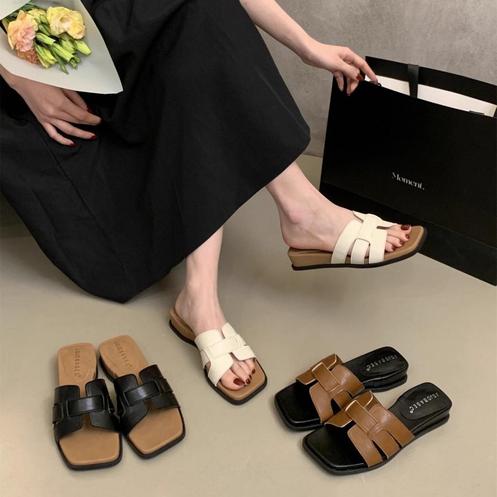 One-word wear square head sandals wedge heel new French beautiful skirt with 2025 platform slippers women's summer vacation