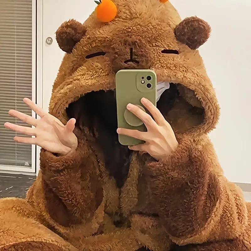 

Мультяшный комплект длинной пижамы с капибарой - Теплый халат из кораллового флиса для зимней домашней одежды S дубильная кора