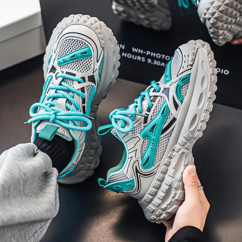 Summer new mesh shoes breathable thin deodorant thick sole heightening dad shoes casual shoes 39