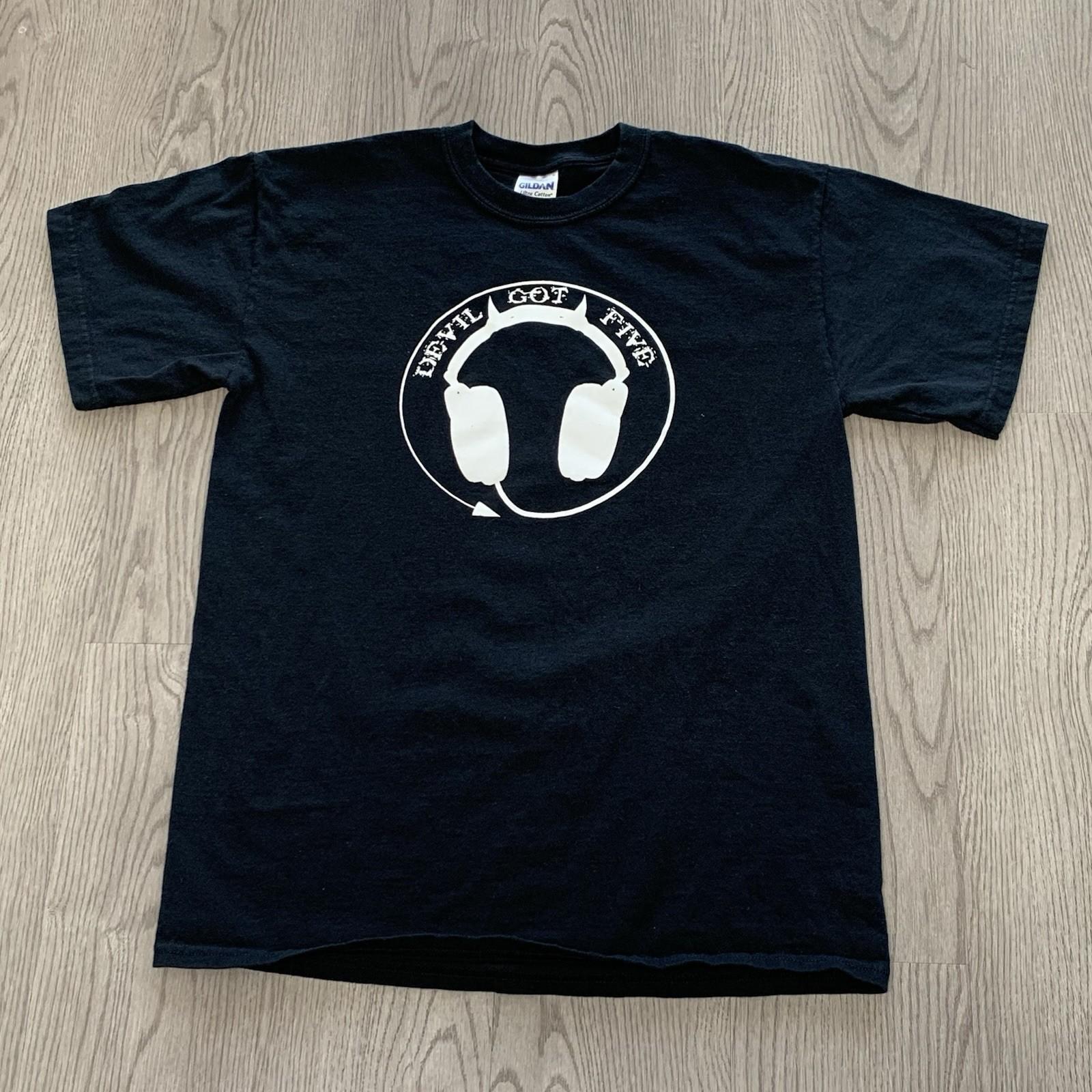 Devil Got Five Black Band Tee Medium Headphones Grunge Y2K 2000s Skater XXXL