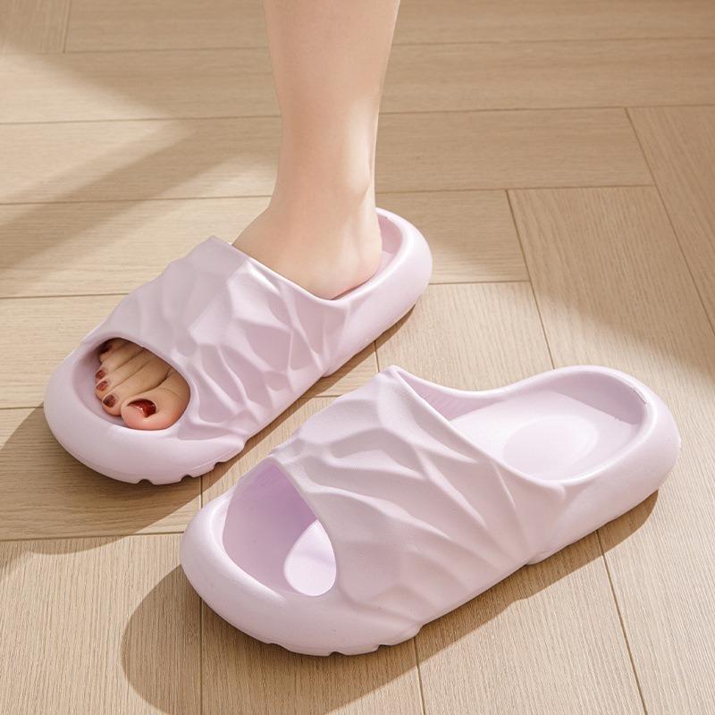 Summer new men's and women's cool slippers home thickened non-slip and wear-resistant outer wear soft bottom deodorant sandals