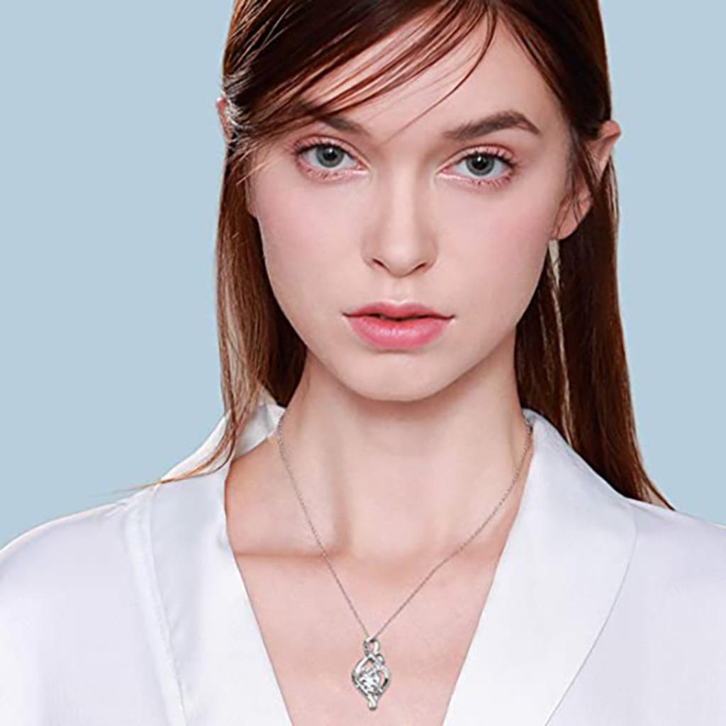 Twisted Infinity Heart Engraved Slogan Heart Cut Zircon Sister Gift Clavicle Necklace