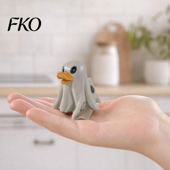 Party Decor Duck Halloween Resin Rubber Duck, Cute with Big Eyes & Orange Beak, Animal Figurine Fade-Resistant for Indoor Outdoor Desktop