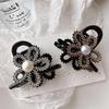 2024 Perle Strass Blume Krallenclip für Frauen - Mittlere Größe Half-Updo Accessoire