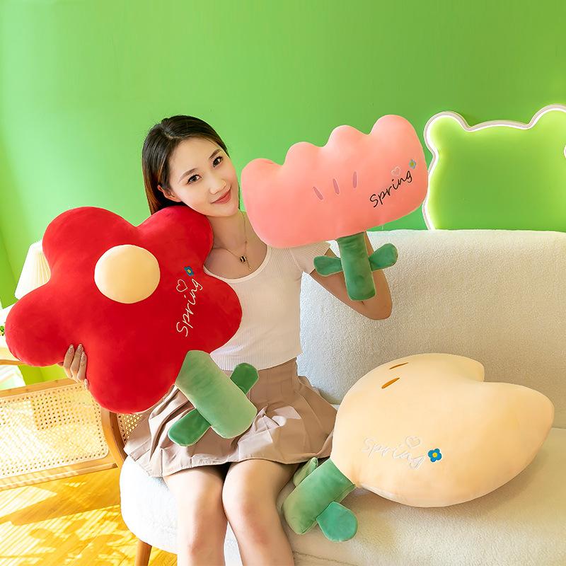 Creative Little Safflower Throw Pillow Girl Heart Tulip Throw Pillow Bed Plush Toy Sofa Cushion Doll Gift