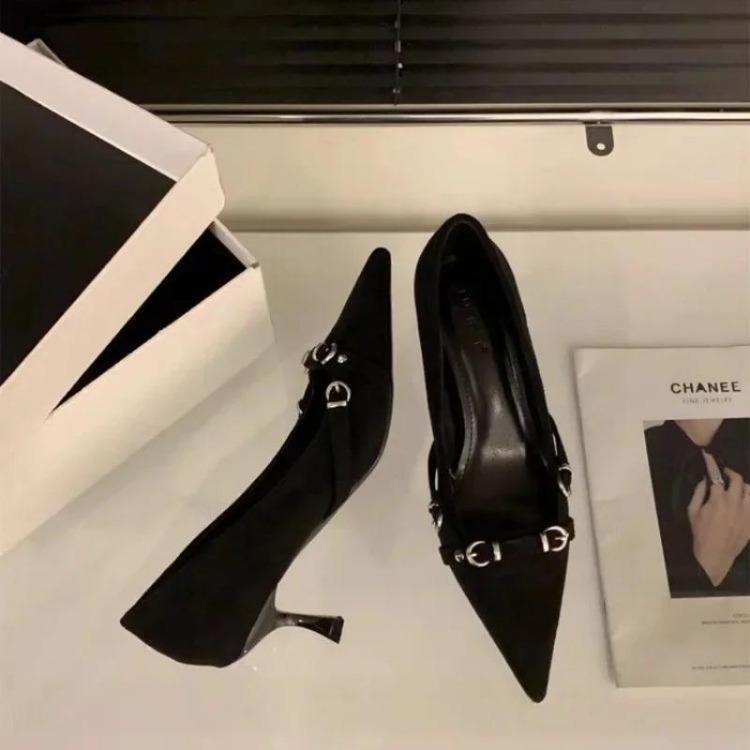 

Женская обувь осень сексуальные острые каблуки для женщин Простые элегантные свадебные туфли невесты леопардовый бархат мода 40