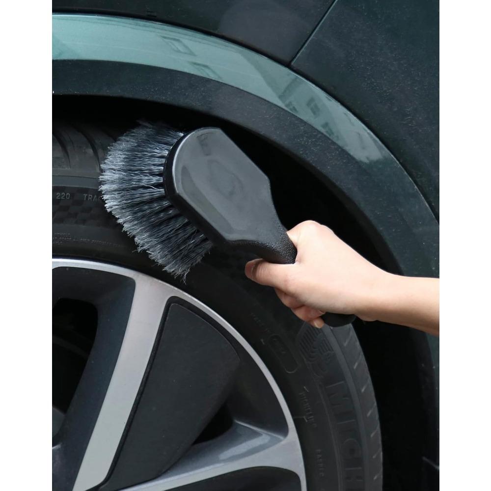 Short Handle Tire and Wheel Brush for Car Rim, Soft Bristles for Gentle Washing, Efficiently Cleans Tires