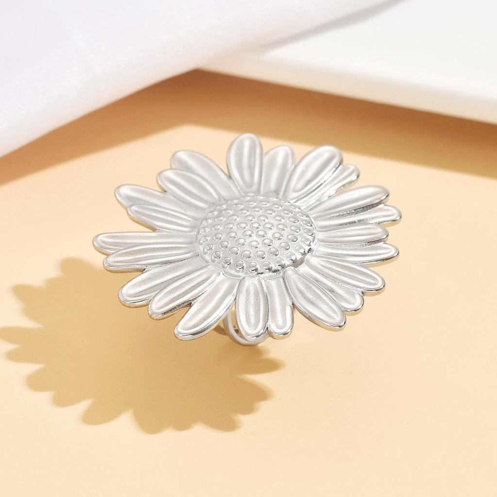 Stainless Steel Retro Sunflower Ring - Large Flower Design for Casual Vacation Style