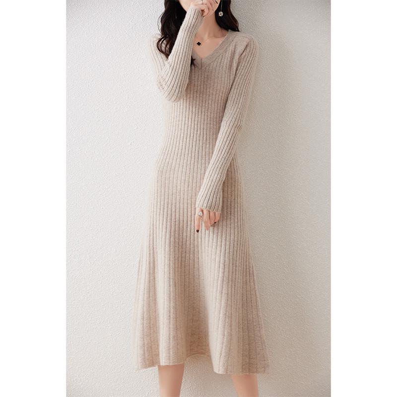 Women's Slim Fit Knee-Length V-Neck Wool Dress with Knit Cashmere Coat