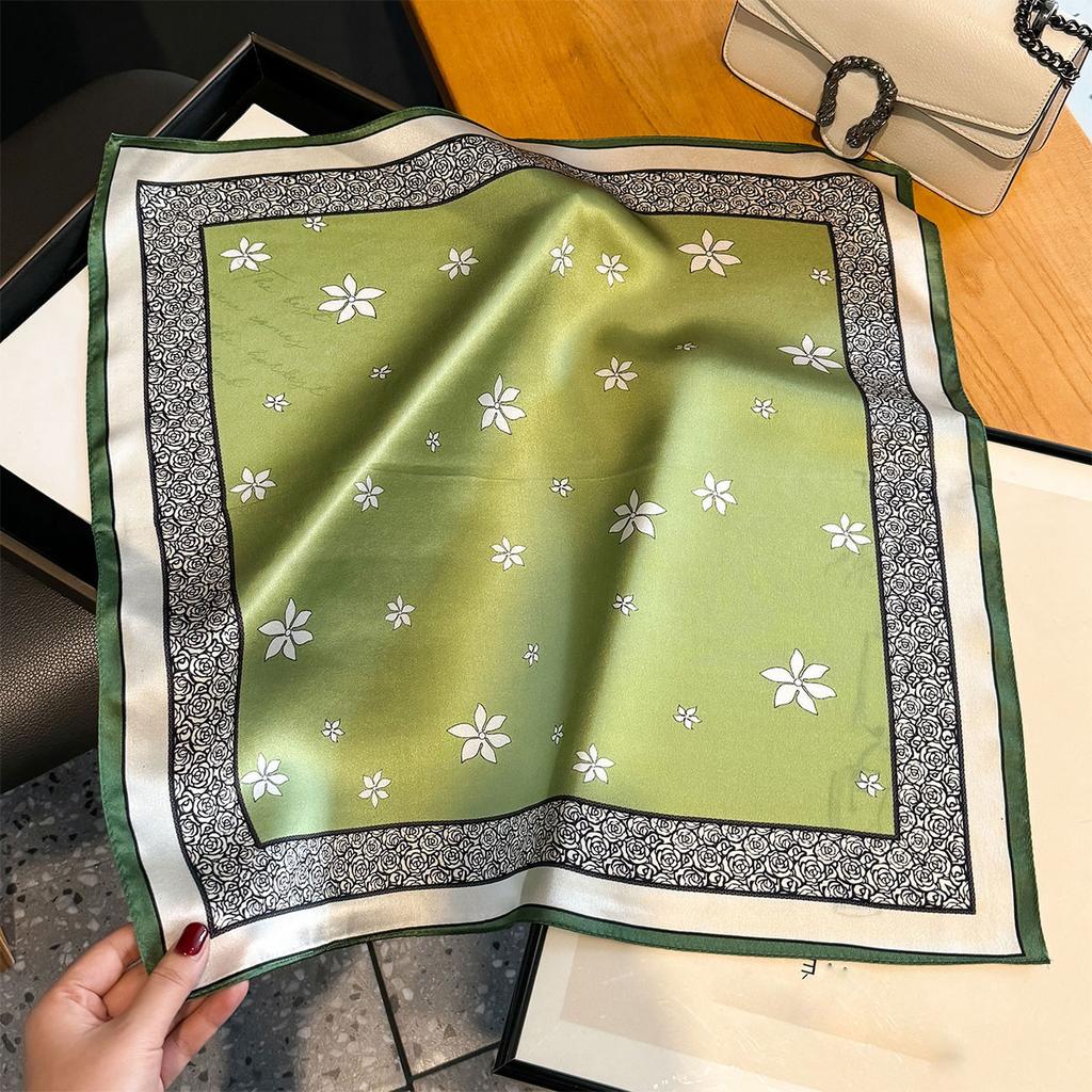 100% Real Silk Scarf Women Square Neck Tie Wrist Shawls Wraps for Ladies Foulard Scarves Pashmina Female Hijab Bandana bufanda