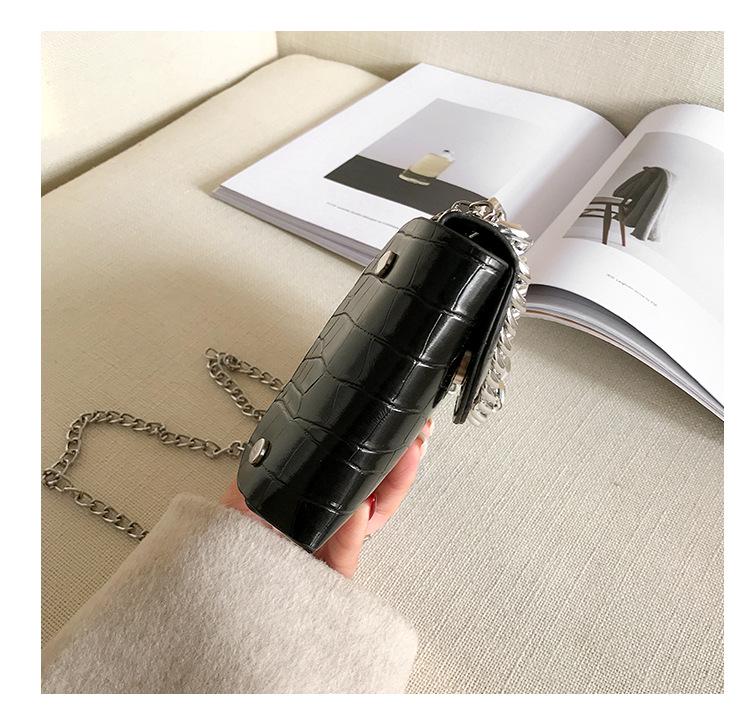 SCIONE Hand Bag Women's Messenger Bag 2020 New Spring and Summer Wild Retro Pattern One Shoulder Chain Bag