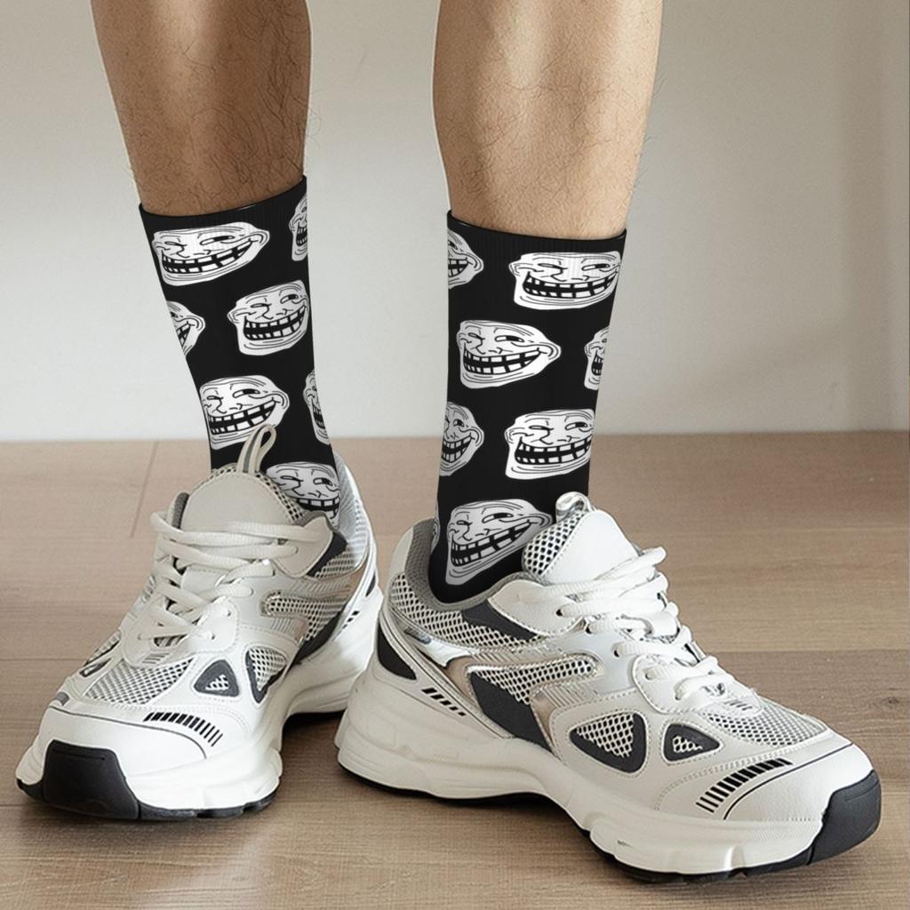 Crazy Design Trol Face Trollface MEME Football Socks Rage Comic Funny Anime Polyester Middle Tube Socks for Women Men