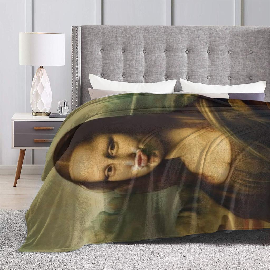 Funny Pouty Mona Lisa Throw Blanket Soft Comfy Print Blanket For Sofa Home Travel Office Flannel Bedspread Bed Cover