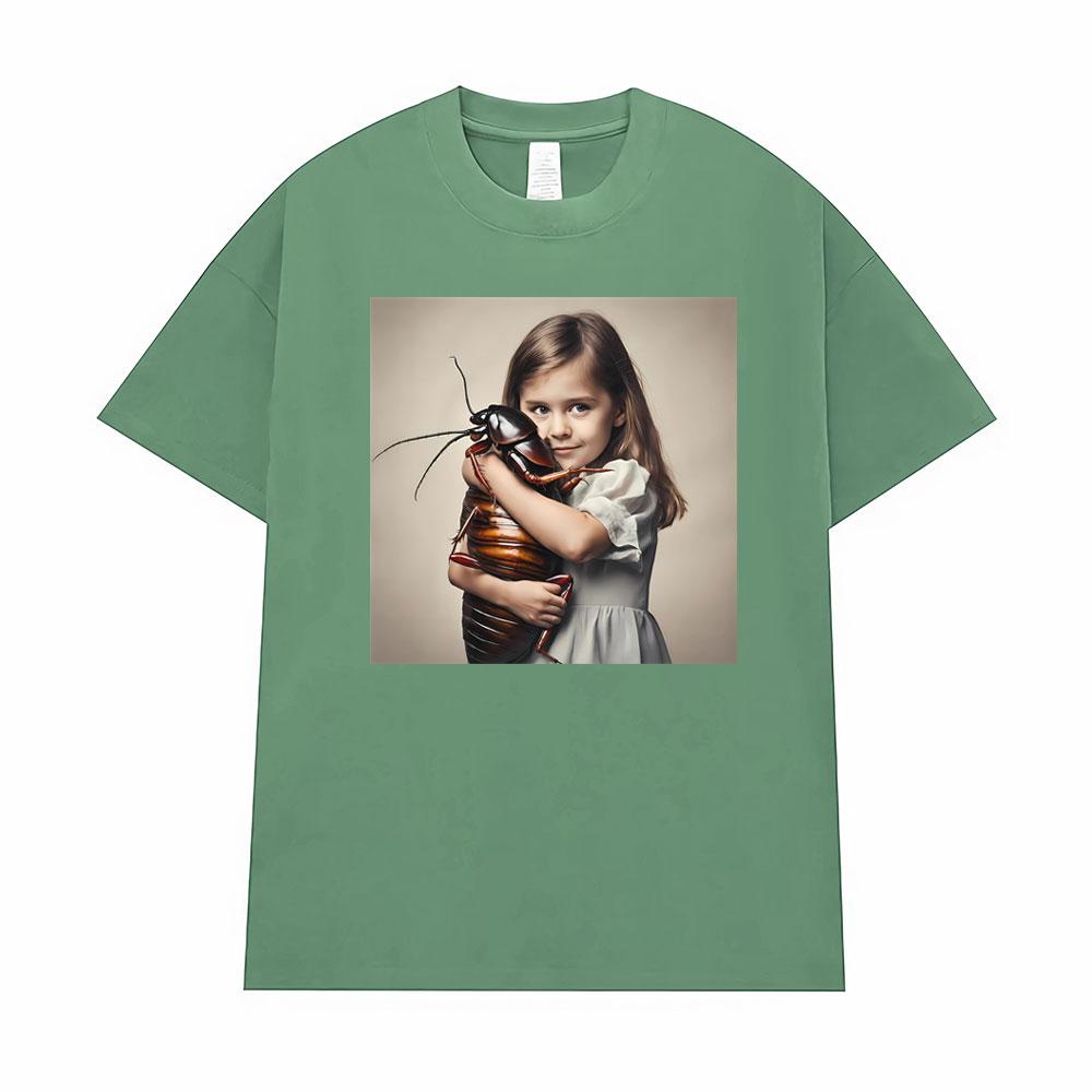 Little Girl Hugging A Cockroach Weird and Funny Unisex Classic T-shirt Men Women s Fashion Short Sleeve T Shirts Comfort T Shirt 3XL