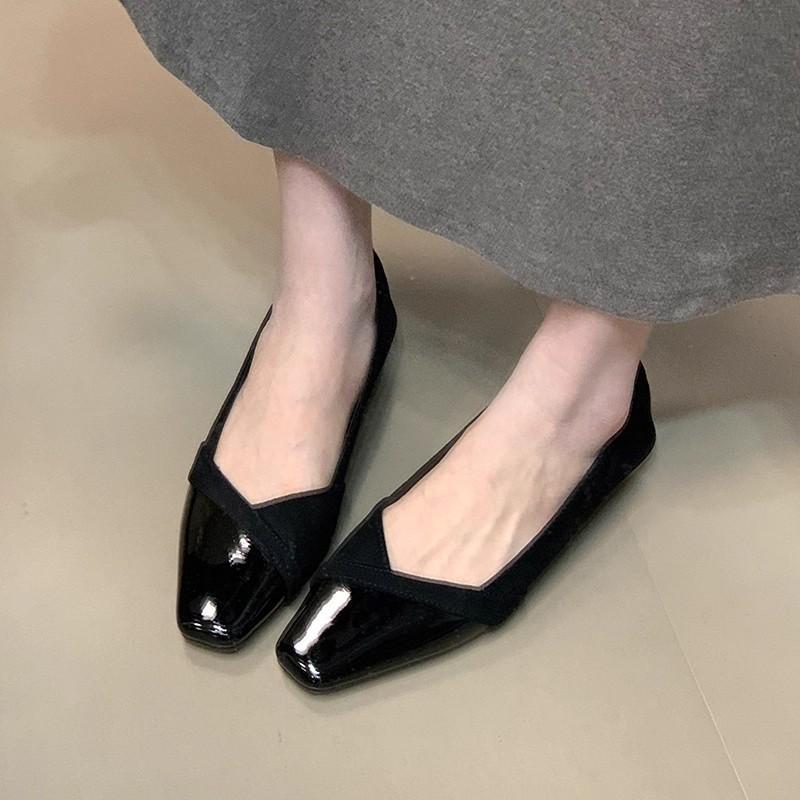 Französische Xiaoxiangfeng Einzelne Schuhe Damen Herbst 2025 neue Wildleder Spleiß Abend Schuhe Pendeln sanfte Mary Jane Schuhe