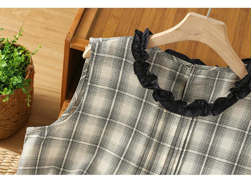 Chic Plaid Sleeveless Wood Ear Trim Vest - Summer 2025 Women's Fashion