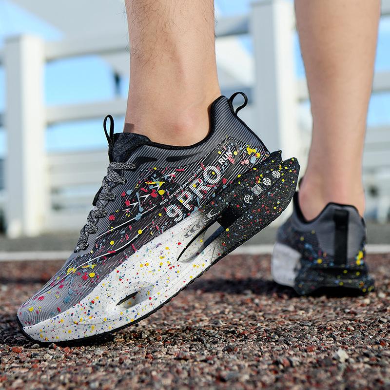 Chitu Pro Carbon Board Running Shoes for Men and Women of the Same Style, Light and Breathable for Students, Professional Shock-absorbing Sports Sh