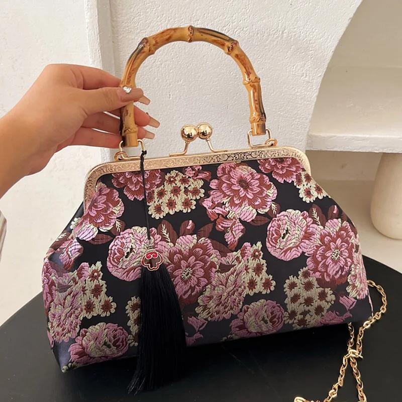Vintage Crossbody Bags for Women Gray Tassel Lock Shell Clip Chain Handmade Pink Purses and Purses Designer Shoulder Bags